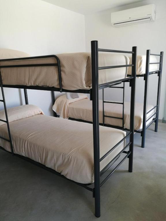 Arroyo de la Luz Hostel Divino Morales מראה חיצוני תמונה