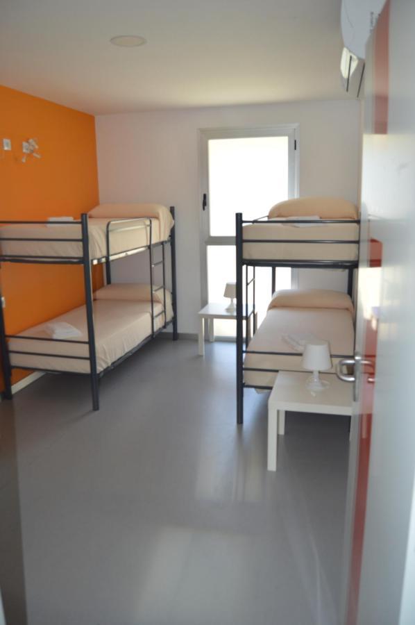 Arroyo de la Luz Hostel Divino Morales מראה חיצוני תמונה